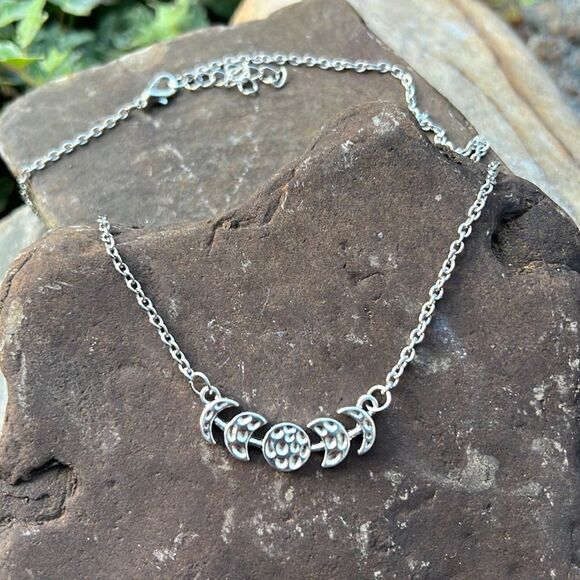 Vintage Creative Full Moon Necklace Silver Moonphase Boho Hippie - Picture 2 of 6